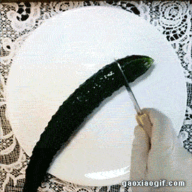 优雅吃瓜表情包gif,优雅吃瓜表情包GIF，笑点满满！